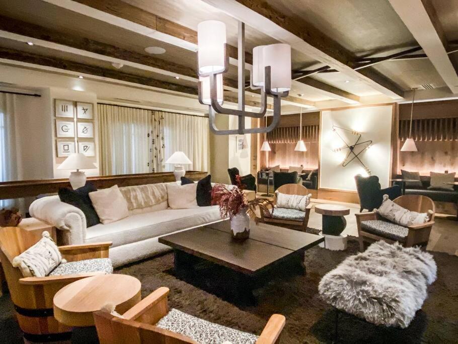 Luxury Auberge Madeline Residence Building Telluride Exterior photo