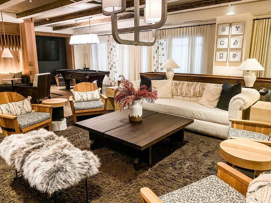 Luxury Auberge Madeline Residence Building Telluride Exterior photo